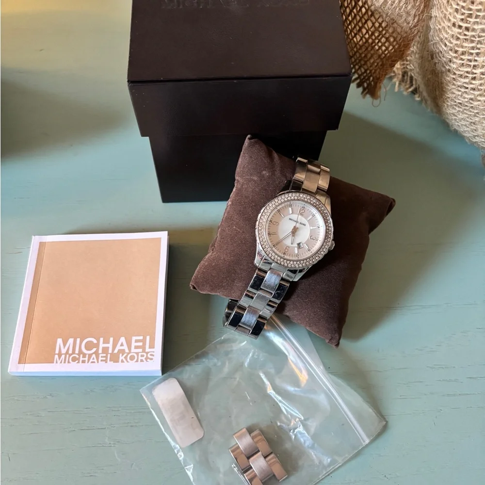 Michael Kors Madison Crystallized Watch - Picture 3 of 5